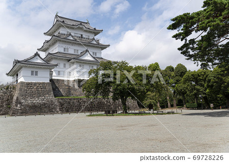 小田原城城堡塔和天空 小田原城城堡塔和天空 69728226