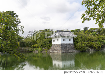 Scenery of the moat water surface of Odawara Castle Scenery of the moat water surface of Odawara Castle 69728610