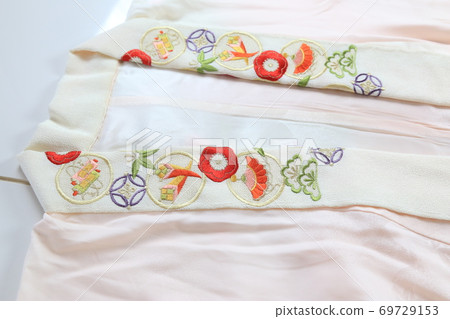 Long undershirt for furisode with embroidered collar Long undershirt for furisode with embroidered collar 69729153