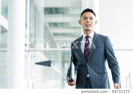 Business businessman man office 69731375