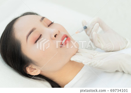 Woman, Cosmetic Surgery 69734101