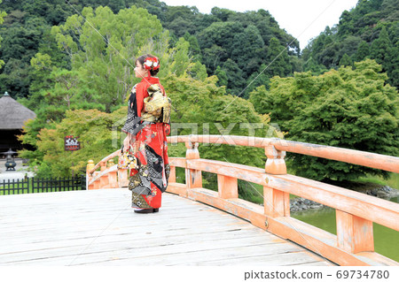 Japanese woman in sunny location Location shooting Pre-adult shooting 69734780