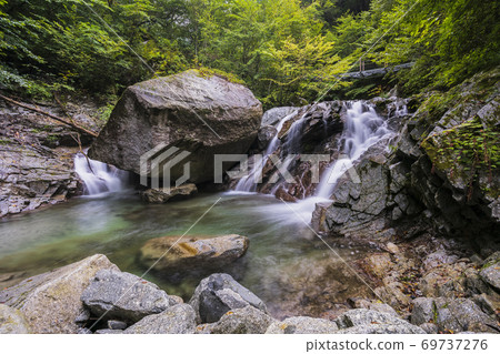 Ishikara River Valley / Yamanashi Ishikara River Valley / Yamanashi 69737276