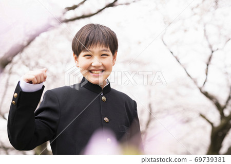 Junior high school spring 69739381