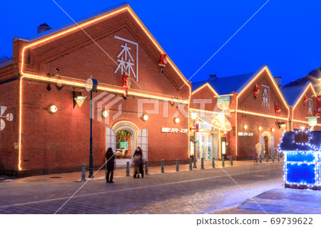 Night view of Hakodate Red Brick Warehouse 69739622