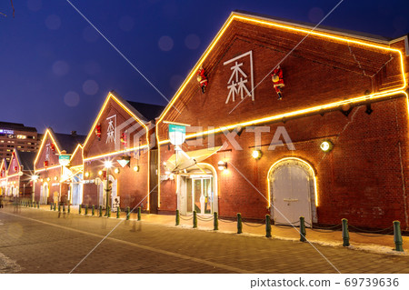 Night view of Hakodate Red Brick Warehouse 69739636