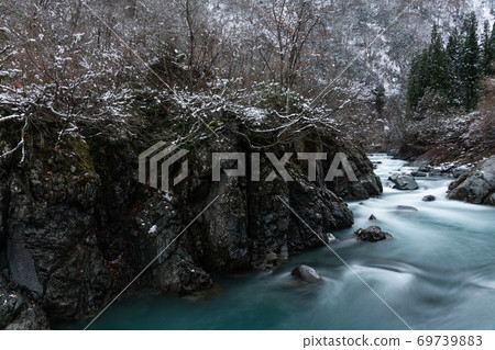 Nakatsugawa Valley with a little snow 69739883