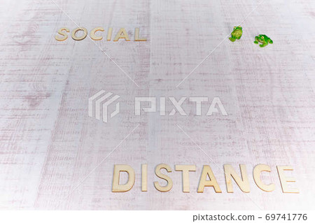 Social distance 69741776