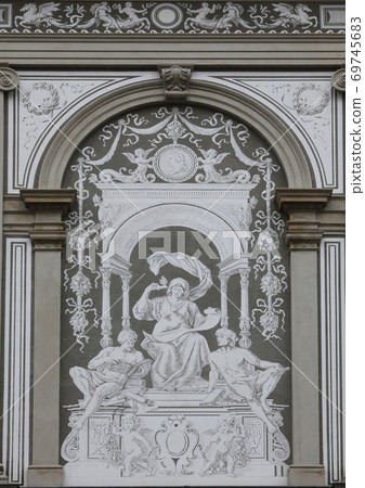 Artwork on back wall of University building in Vienna, Austria Artwork on back wall of University building in Vienna, Austria 69745683