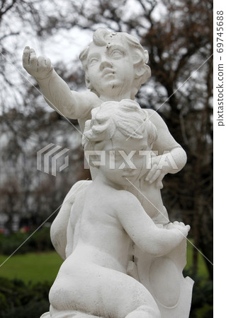 Vienna angels Vienna angels 69745688