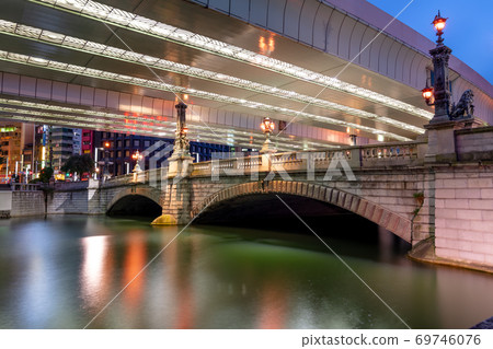 Night view of Nihonbashi, Tokyo (slow shutter) Night view of Nihonbashi, Tokyo (slow shutter) 69746076
