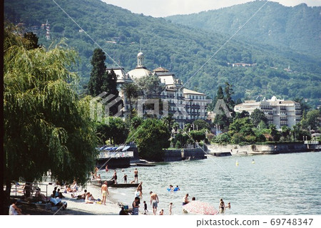 Lake Maggiore Lake Maggiore 69748347