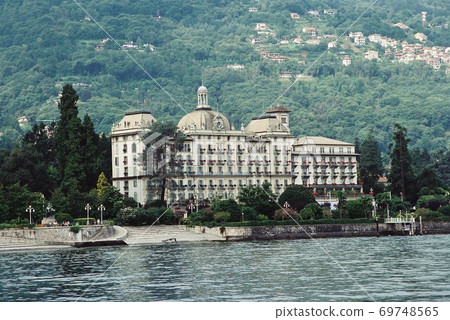 Lake Maggiore 69748565