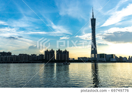 中國廣州市廣州塔的夜景 69749776