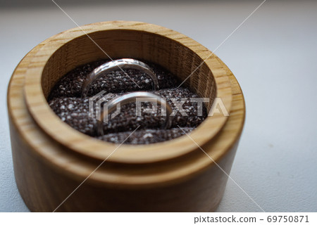 求婚訂婚戒指 求婚訂婚戒指 69750871