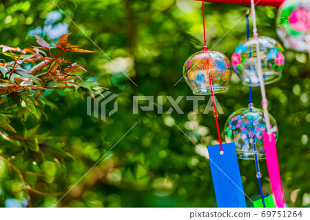 Summer tradition Mii-dera wind chimes [Tagawa City, Fukuoka Prefecture] 69751264