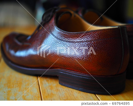 Leather shoes image Leather craft leather dyed leather dyed leather shoes Leather shoes image Leather craft leather dyed leather dyed leather shoes 69764895