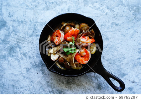 Ajillo Ajillo 69765297