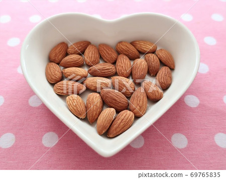 Almond unglazed Almond unglazed 69765835