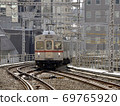 Tokyu Ikegami Line Gotanda Station Series 7700 7907F 69765920