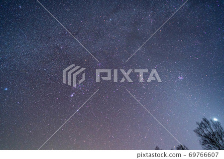 Norikura Kogen冬季繁星點點的天空[長野縣] 69766607