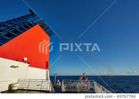 Kyushu Shibushi route ferry funnel Kyushu Shibushi route ferry funnel 69767766