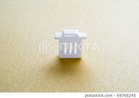 Icon model deleted 69768248