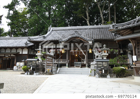 Kasayama Ara Shrine Haiden 69770114
