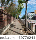 autumn? 69770243