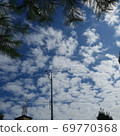 The autumn sky 69770368