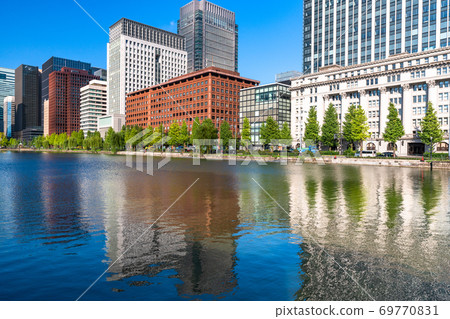 《Tokyo》 Marunouchi / Imperial Palace Gaien Moat 《Tokyo》 Marunouchi / Imperial Palace Gaien Moat 69770831