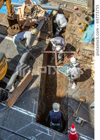 Road Construction Site 69773755