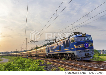 宮城縣朝日EF510大河原町的仙后座曲線運行 宮城縣朝日EF510大河原町的仙后座曲線運行 69775288