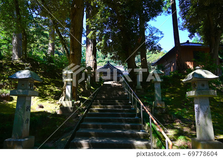 Keta Shrine approach to Takaoka City 69778604
