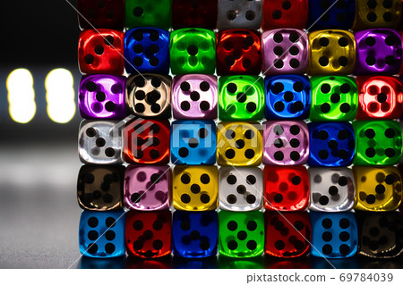 骰子多彩 69784039