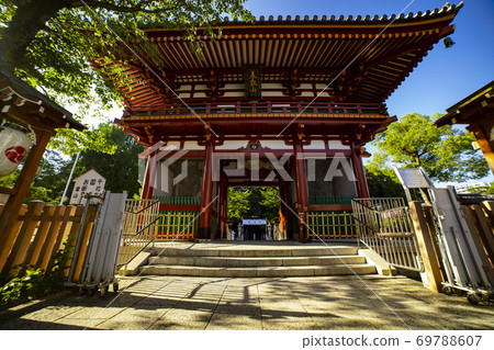 Meguro Fudoson Takisenji Temple Gate [Japanese image] 69788607