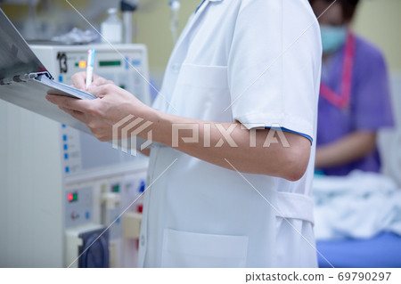 Renal dialysis Renal dialysis 69790297