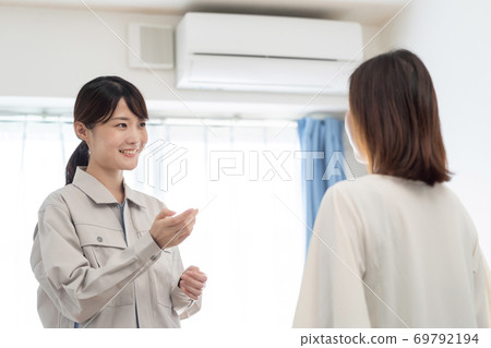 空調的女人 空調的女人 69792194