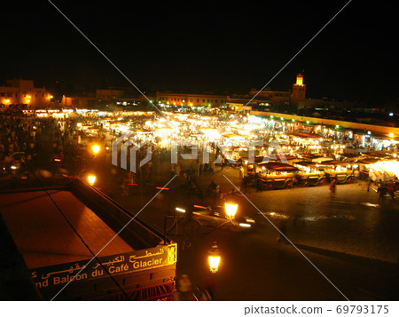 Jemaa el-Funa Square in Ramadan, Morocco 69793175