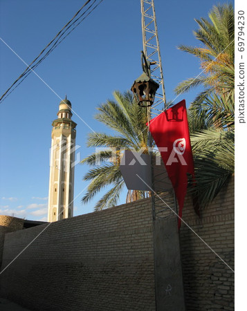 Tunisia Tozeur cityscape mosque spire Tunisia Tozeur cityscape mosque spire 69794230