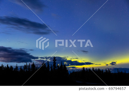 Northern lights, aurora borealis, in the Canadian Nature 69794657