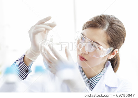 Researcher Woman Researcher Woman 69796047