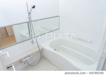 Bath / bathroom Bath / bathroom 69796599