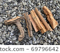 Firewood 69796642