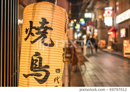 《Tokyo》 Nakano station square, drinking area 69797812