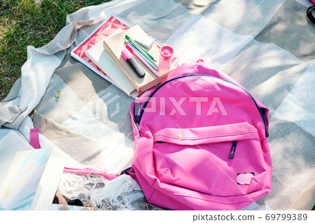 Girls satchel and workbooks 69799389