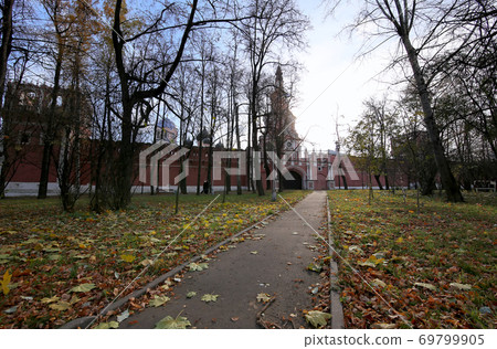 Donskoy Monastery. Medieval Russian churches on the territory -- monastery was established in 1591 and used to be a fortress. Moscow, Russia Donskoy Monastery. Medieval Russian churches on the territory -- monastery was established in 1591 and used to be a fortress. Moscow, Russia 69799905