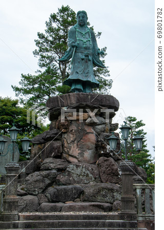 Japan Takeru statue, the oldest bronze statue in Japan at Kenrokuen in Kanazawa 69801782