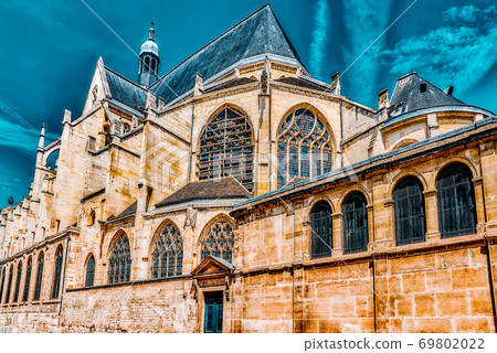 Saint-Etienne-du-Mont is a church in Paris, France, located on the Montagne Sainte-Genevieve near the Pantheon. Saint-Etienne-du-Mont is a church in Paris, France, located on the Montagne Sainte-Genevieve near the Pantheon. 69802022