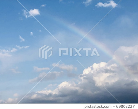 彩虹和光一起出現 69802227